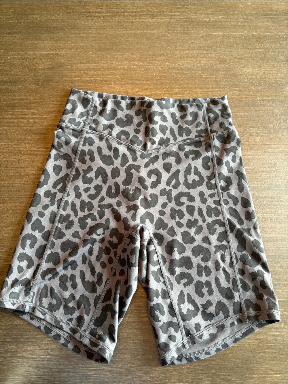 High-Waist Gray Leopard Bike Shorts for Women